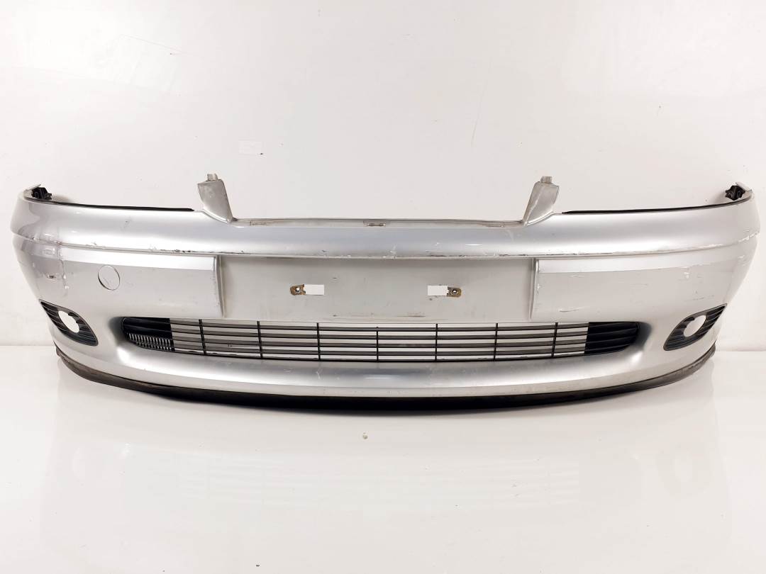 PARAGOLPES DELANTERO