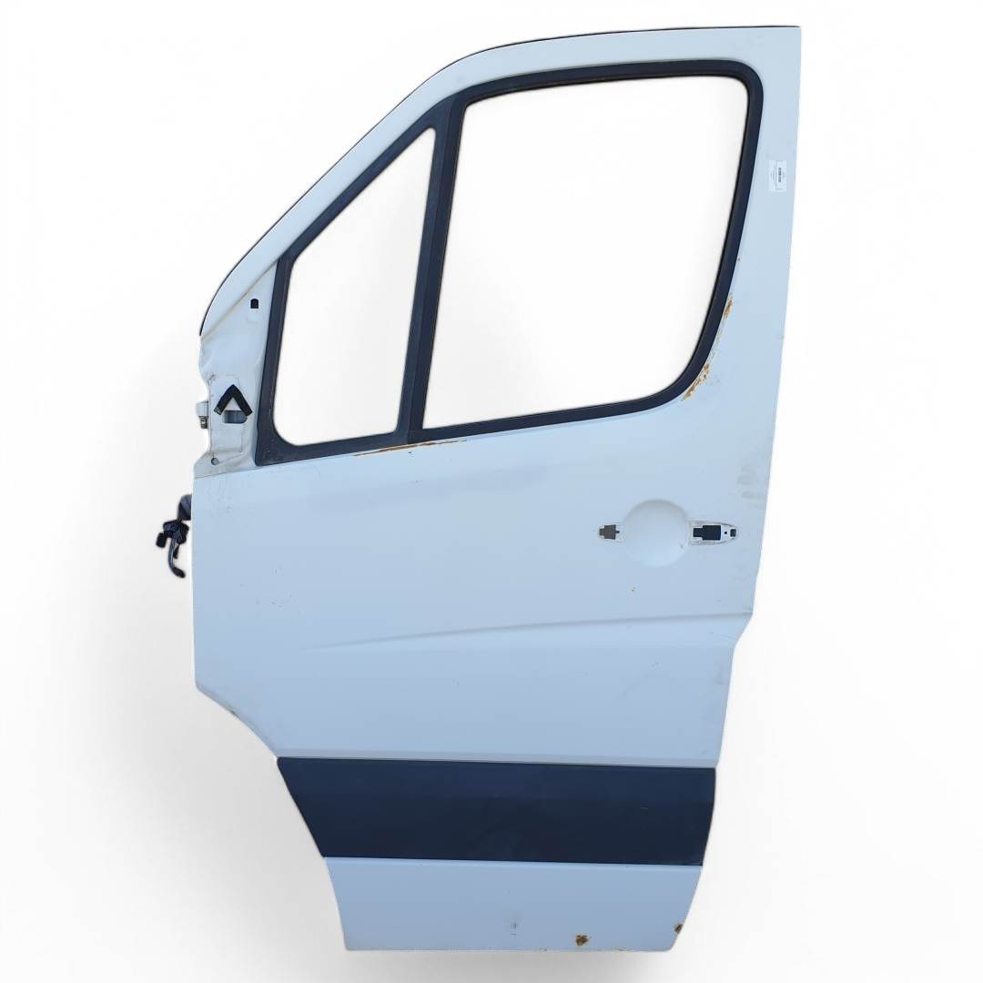 PUERTA DELANTERA IZQUIERDA